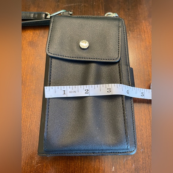 NWOT Steve Madden Crossbody Wallet - Picture 11 of 11